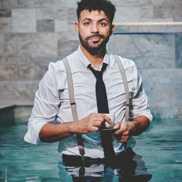 MALIK FARES SE MOUILLE